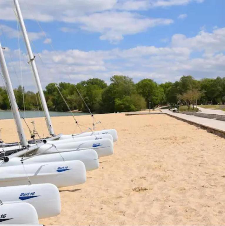 Le Scandinave, Proche Bord De Loire Orléans Eksteriør bilde